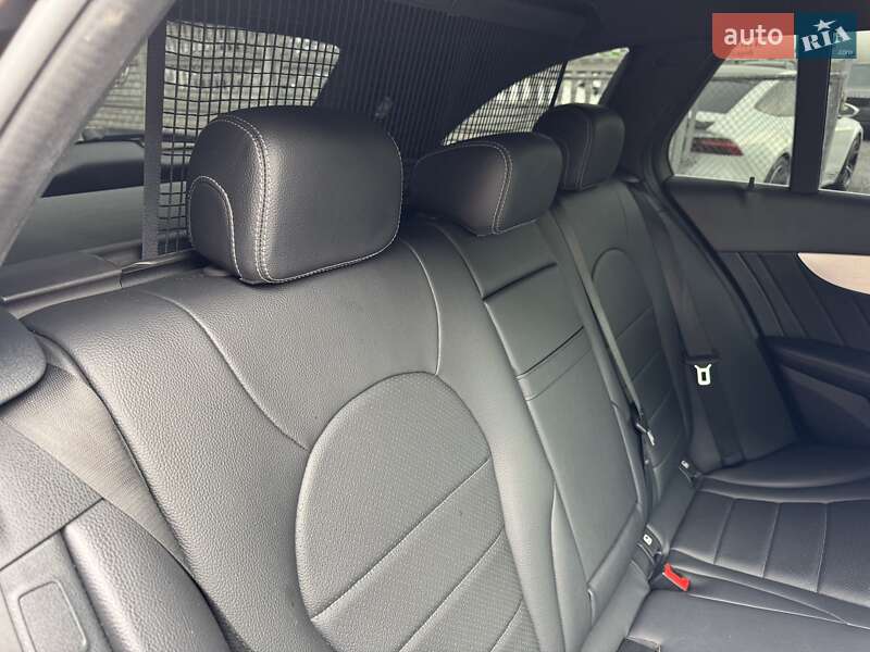 Універсал Mercedes-Benz C-Class 2016 в Тернополі