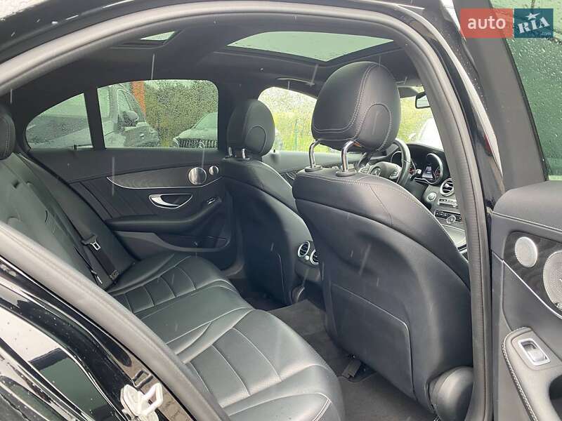 Седан Mercedes-Benz C-Class 2014 в Львове