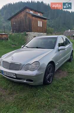 Седан Mercedes-Benz C-Class 2000 в Ивано-Франковске