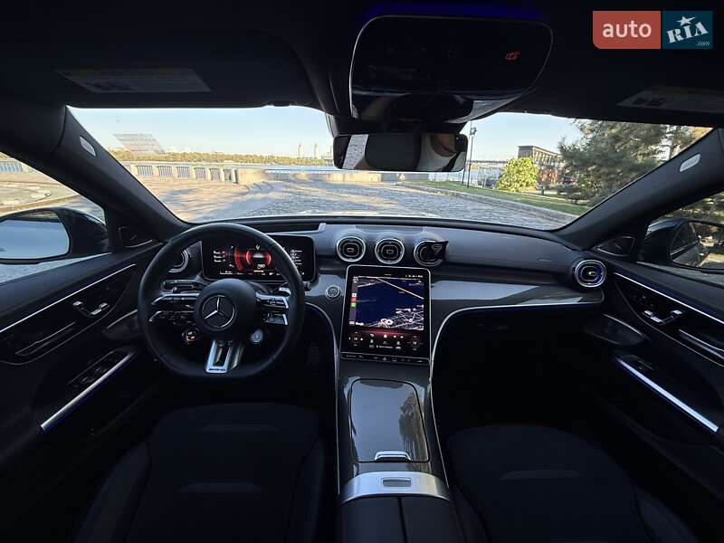 Седан Mercedes-Benz C-Class 2024 в Киеве