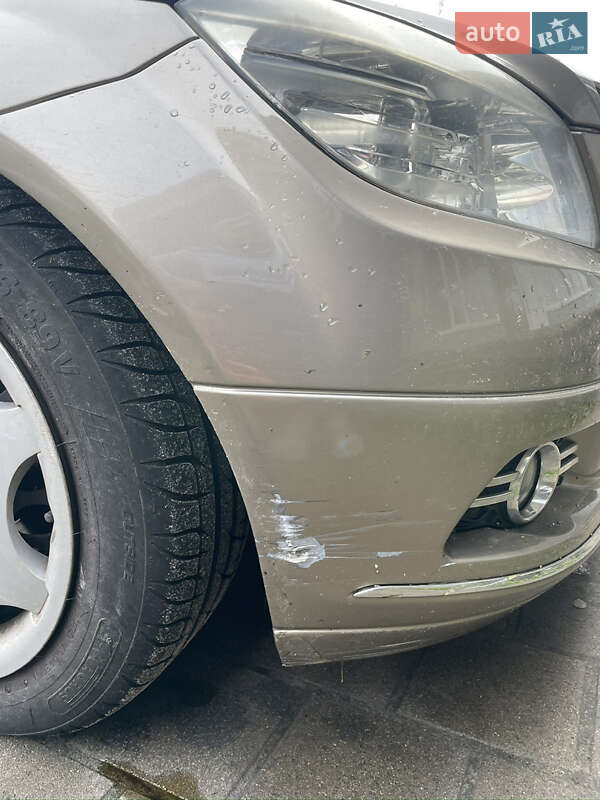Седан Mercedes-Benz C-Class 2008 в Львове