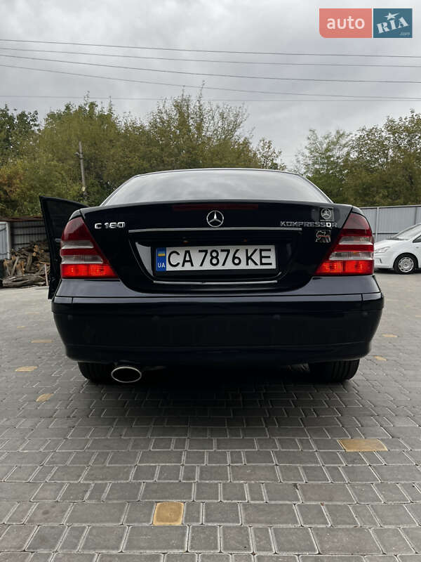 Седан Mercedes-Benz C-Class 2006 в Первомайске