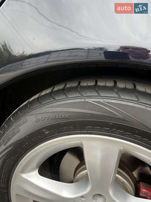 Седан Mercedes-Benz C-Class 2006 в Первомайске