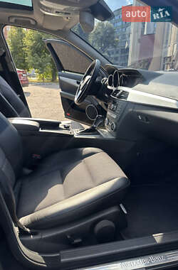 Седан Mercedes-Benz C-Class 2012 в 