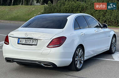 Седан Mercedes-Benz C-Class 2017 в 