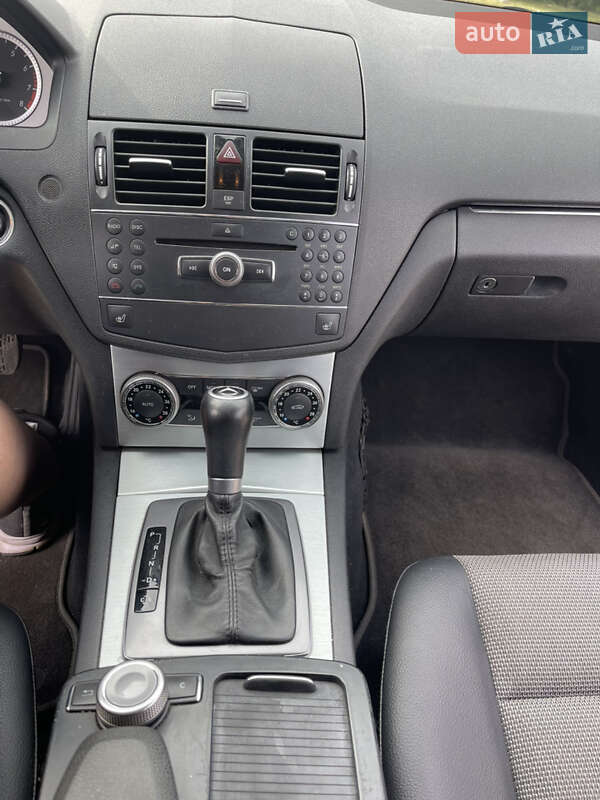 Седан Mercedes-Benz C-Class 2007 в Харькове