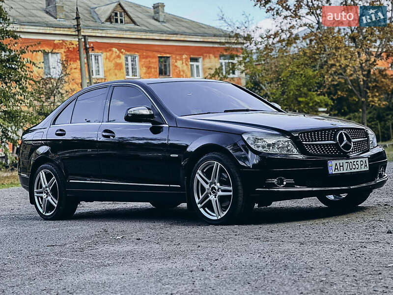 Седан Mercedes-Benz C-Class 2008 в Херсоні