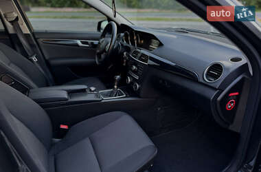Универсал Mercedes-Benz C-Class 2012 в 