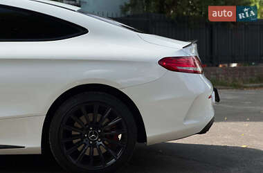 Купе Mercedes-Benz C-Class 2016 в 
