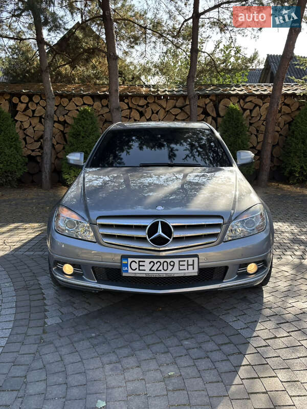 Седан Mercedes-Benz C-Class 2007 в Черновцах