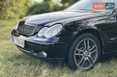 Универсал Mercedes-Benz C-Class 2003 в 