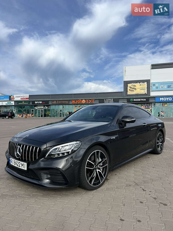 Mercedes-Benz C-Class 2021