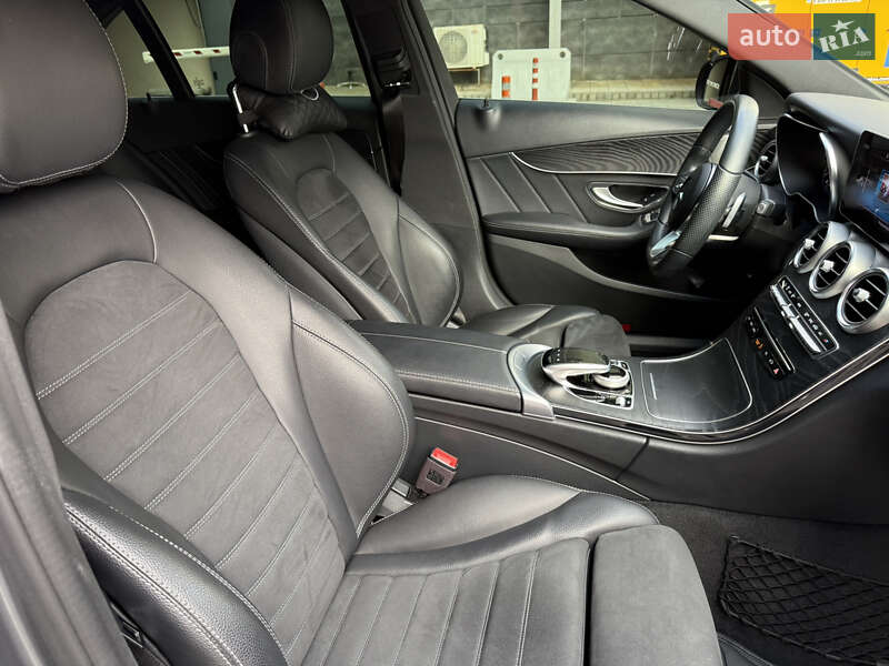 Седан Mercedes-Benz C-Class 2019 в Киеве фото 47 Седан Mercedes-Benz C-Class 2019 в Киеве