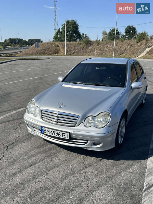 Mercedes-Benz C-Class 2006