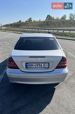 Седан Mercedes-Benz C-Class 2006 в 