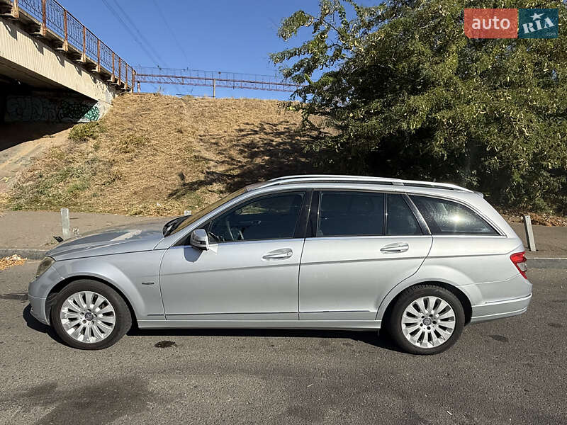 Универсал Mercedes-Benz C-Class 2009 в Одессе фото 3 Универсал Mercedes-Benz C-Class 2009 в Одессе