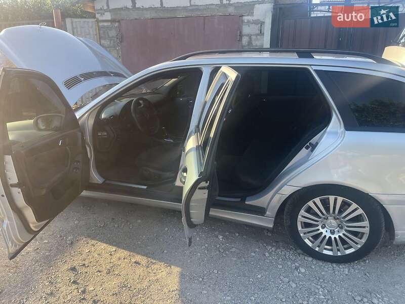 Универсал Mercedes-Benz C-Class 2006 в Запорожье