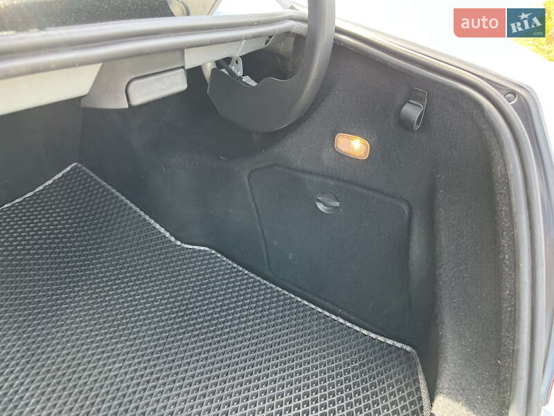 Седан Mercedes-Benz C-Class 2008 в Коростене