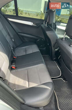 Седан Mercedes-Benz C-Class 2008 в 