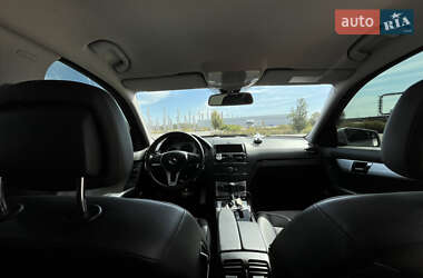 Седан Mercedes-Benz C-Class 2008 в 