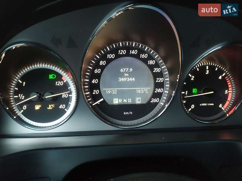 Универсал Mercedes-Benz C-Class 2009 в Снятине