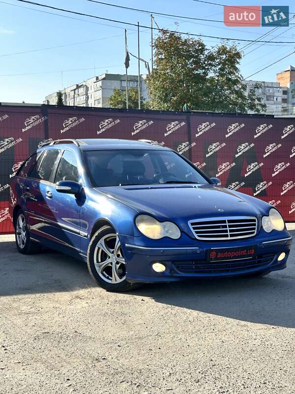 Универсал Mercedes-Benz C-Class 2004 в 