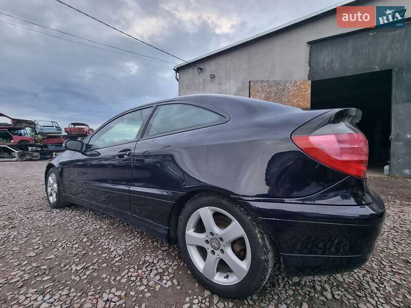 Купе Mercedes-Benz C-Class 2001 в Кременце