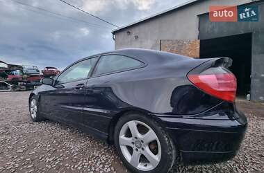Купе Mercedes-Benz C-Class 2001 в 