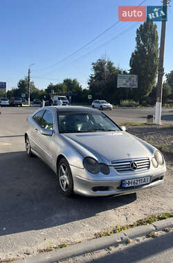 Купе Mercedes-Benz C-Class 2001 в Василькові