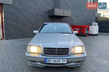 Универсал Mercedes-Benz C-Class 2000 в 
