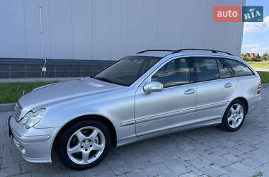 Универсал Mercedes-Benz C-Class 2005 в 