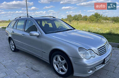 Универсал Mercedes-Benz C-Class 2005 в 