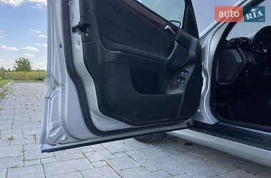 Универсал Mercedes-Benz C-Class 2005 в 