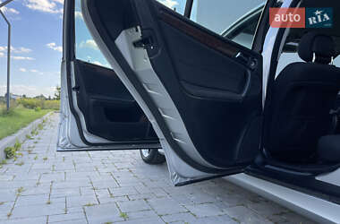 Универсал Mercedes-Benz C-Class 2005 в 