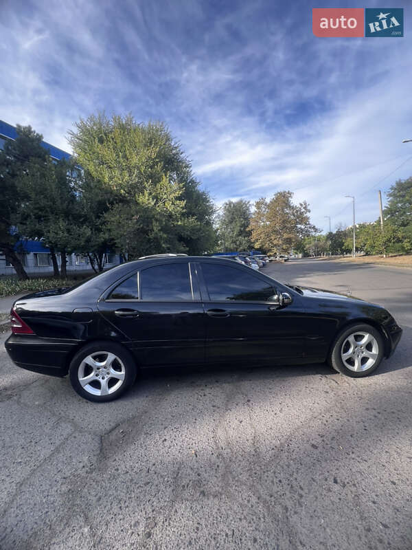 Седан Mercedes-Benz C-Class 2001 в Одессе