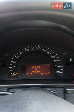 Седан Mercedes-Benz C-Class 2001 в 