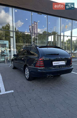 Универсал Mercedes-Benz C-Class 2002 в 