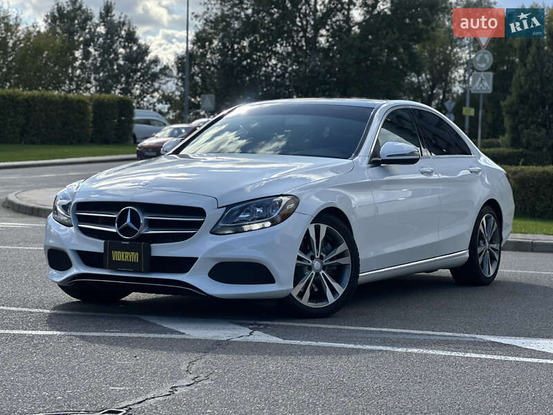 Седан Mercedes-Benz C-Class 2017 в Киеве