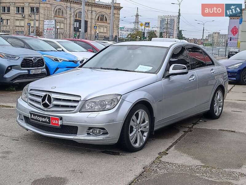 Седан Mercedes-Benz C-Class 2008 в Харкові