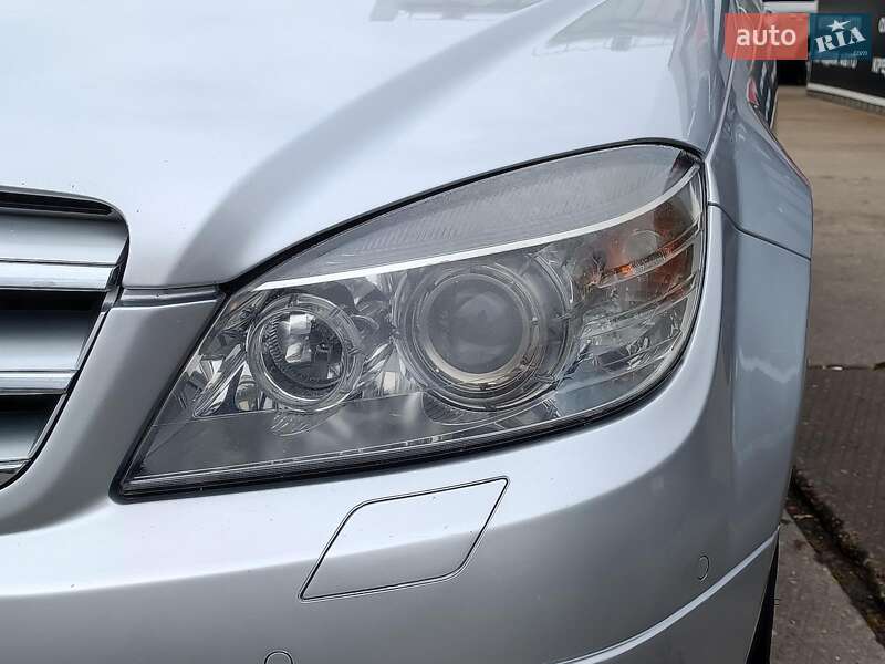 Седан Mercedes-Benz C-Class 2008 в Харкові