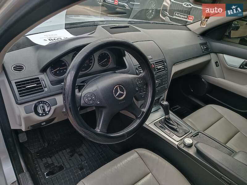 Седан Mercedes-Benz C-Class 2008 в Харкові