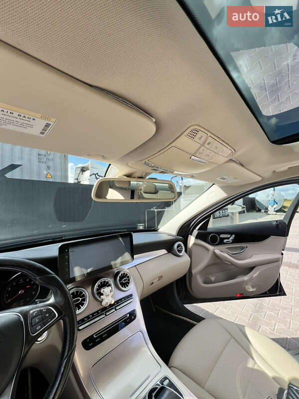 Седан Mercedes-Benz C-Class 2015 в Львове фото 11 Седан Mercedes-Benz C-Class 2015 в Львове