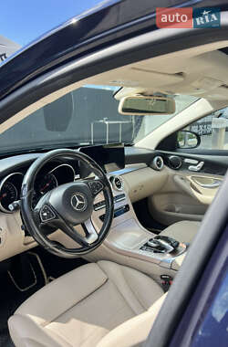 Седан Mercedes-Benz C-Class 2015 в 
