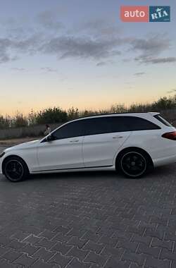 Универсал Mercedes-Benz C-Class 2015 в 