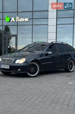 Універсал Mercedes-Benz C-Class 2004 в 