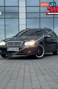 Універсал Mercedes-Benz C-Class 2004 в 