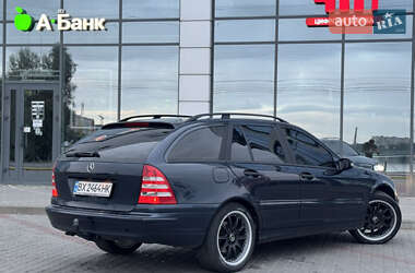 Універсал Mercedes-Benz C-Class 2004 в 