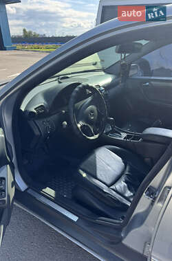 Седан Mercedes-Benz C-Class 2002 в 