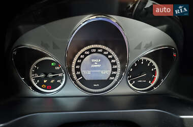 Седан Mercedes-Benz C-Class 2009 в 