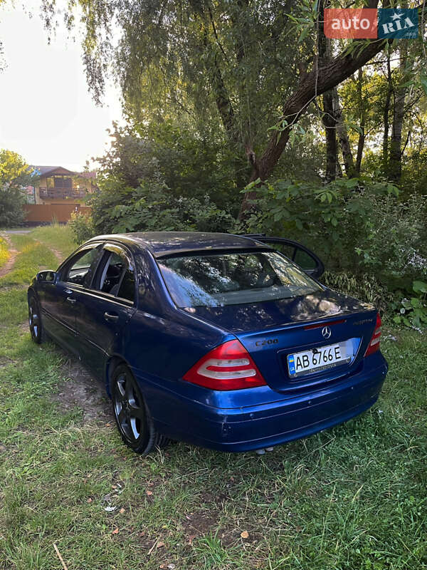 Седан Mercedes-Benz C-Class 2003 в Виннице
